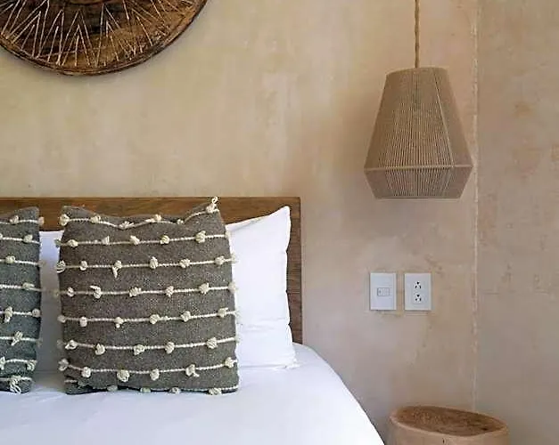 Auralis Boho Boho Villa-priv Pool-concierge-bbq 3b Pousada
